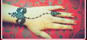 Bracelet with Ring Mehndi Design