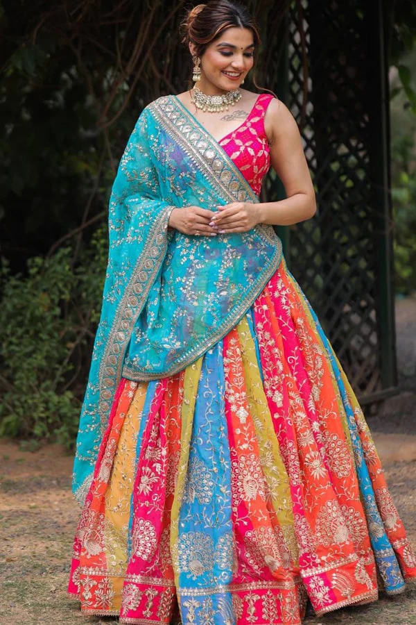 Lightweight Lehenga-choli For First Rakhi