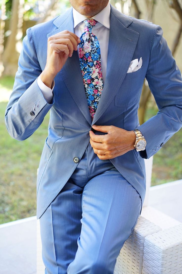 Floral Printed Tie