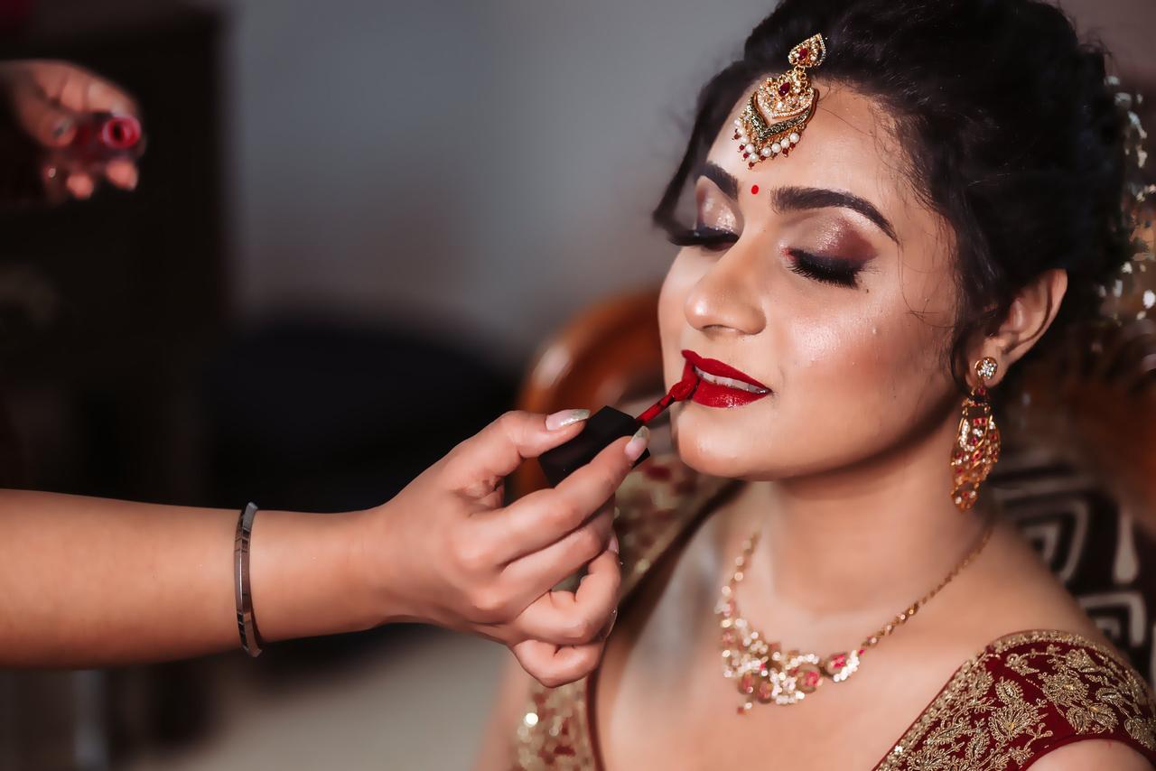 Makeup Essentials for Bride