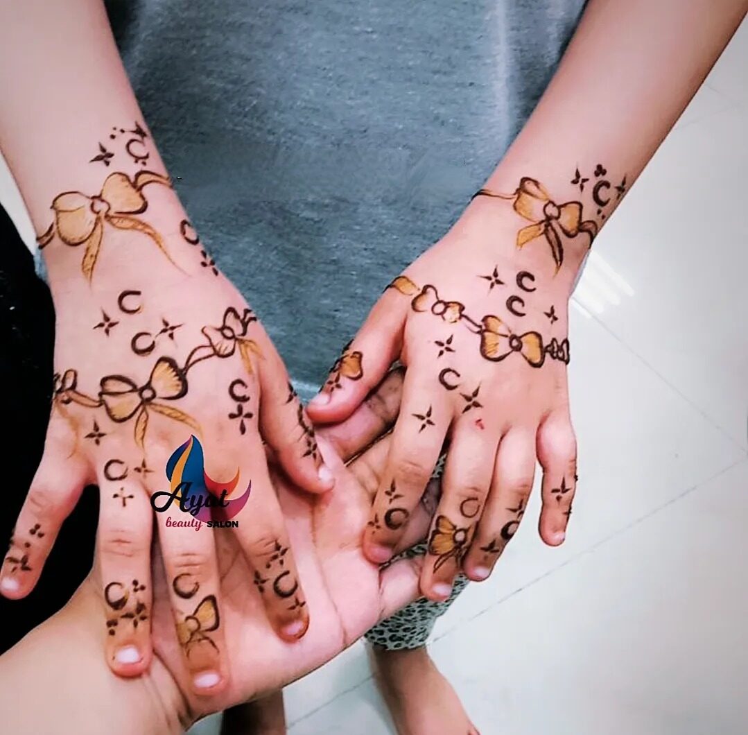 Star Pattern Mehndi Design for Kids