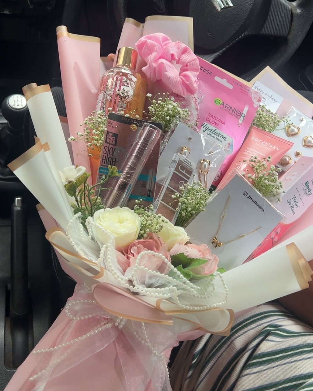 Rakhi Gift Ideas for Wife