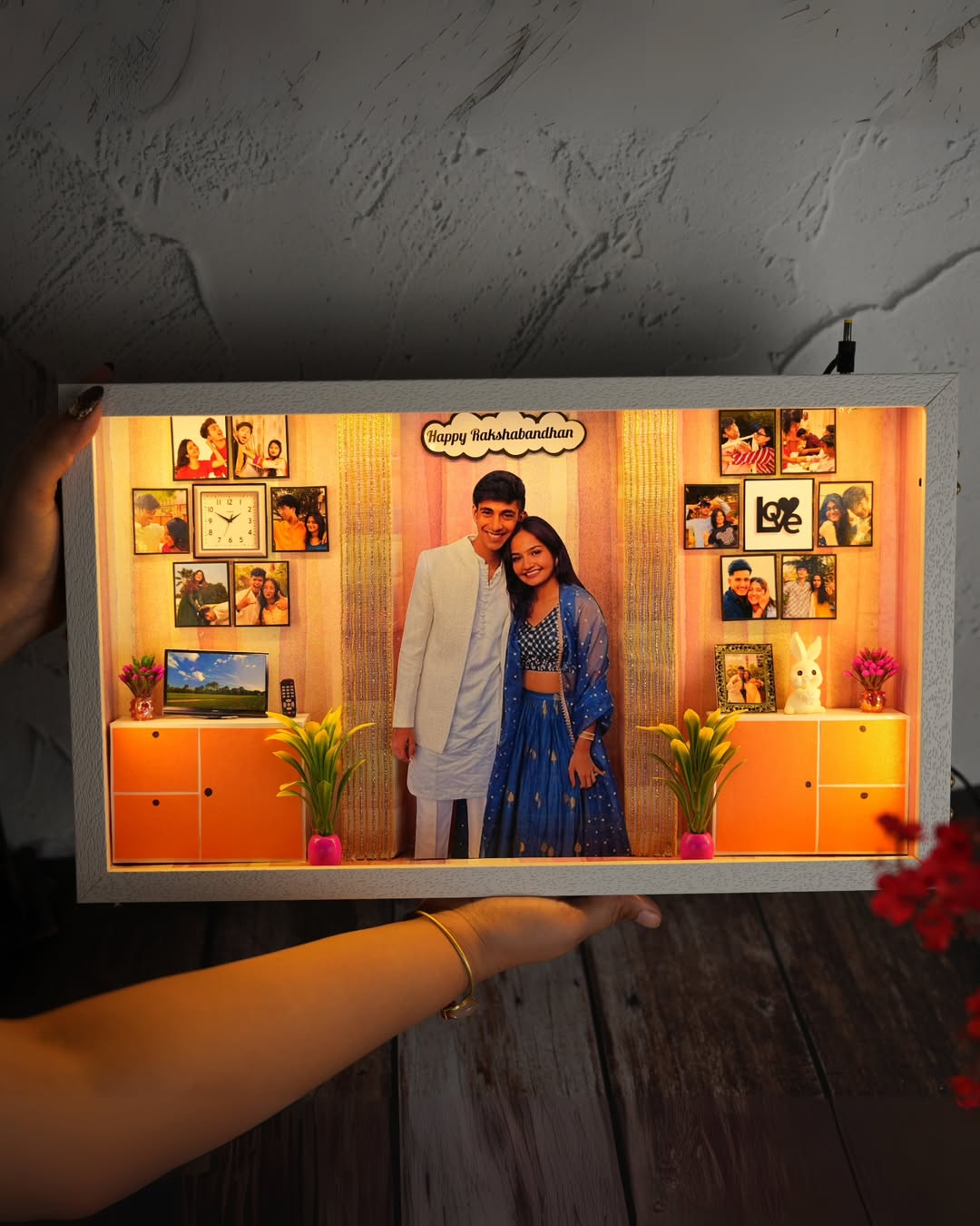 Rakhi Gift Ideas for Wife