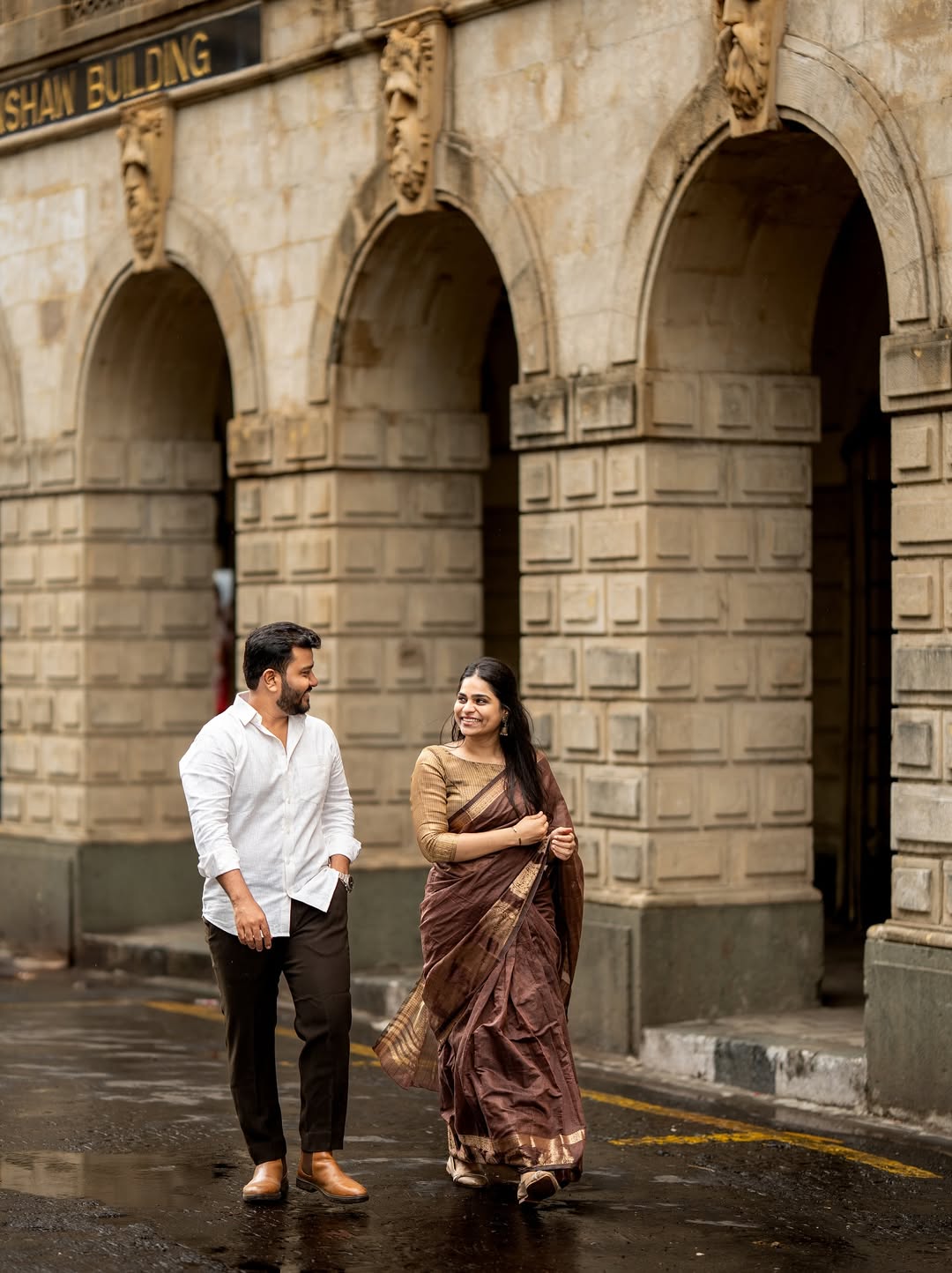 Candid Walk Pose for Pre Wedding Shoot
