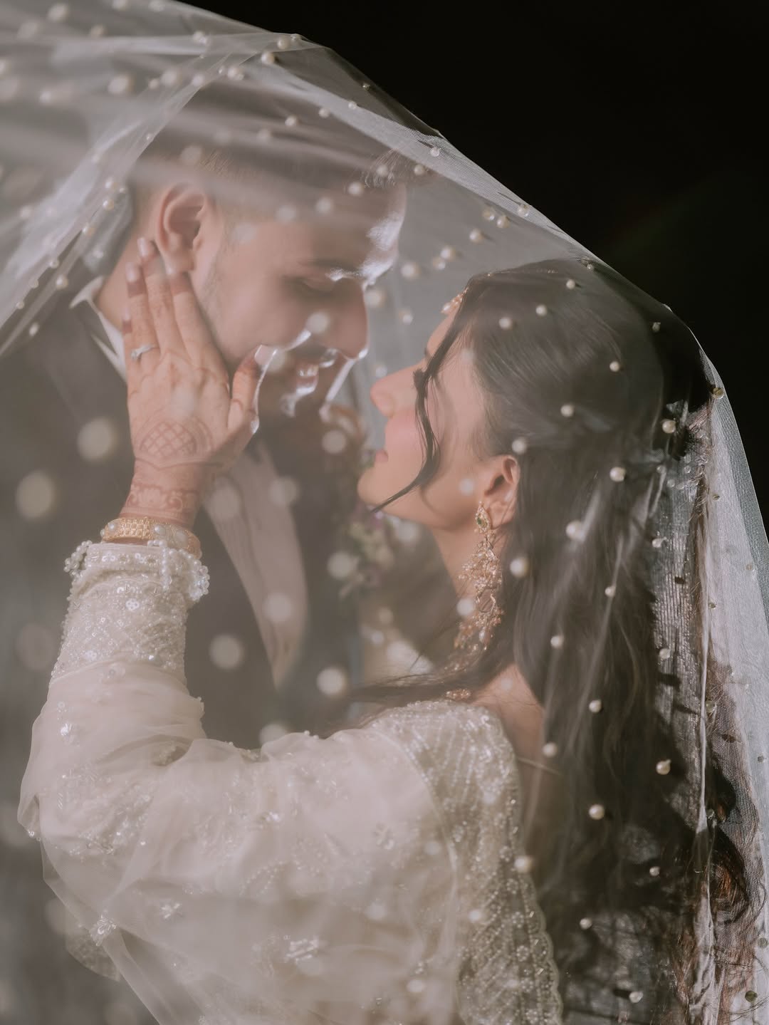 Veil Pose for Pre Wedding Photoshoot