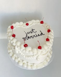 Cake for the First Anniversary of Marriage